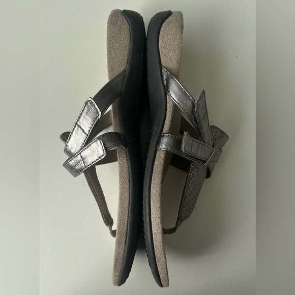 Vionic karley Sandals - Picture 3 of 6